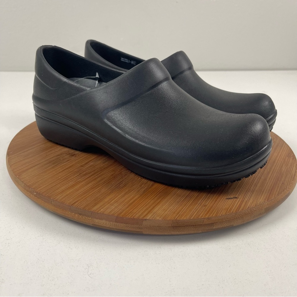 Crocs Dual Comfort Slip Resistant Clogs
